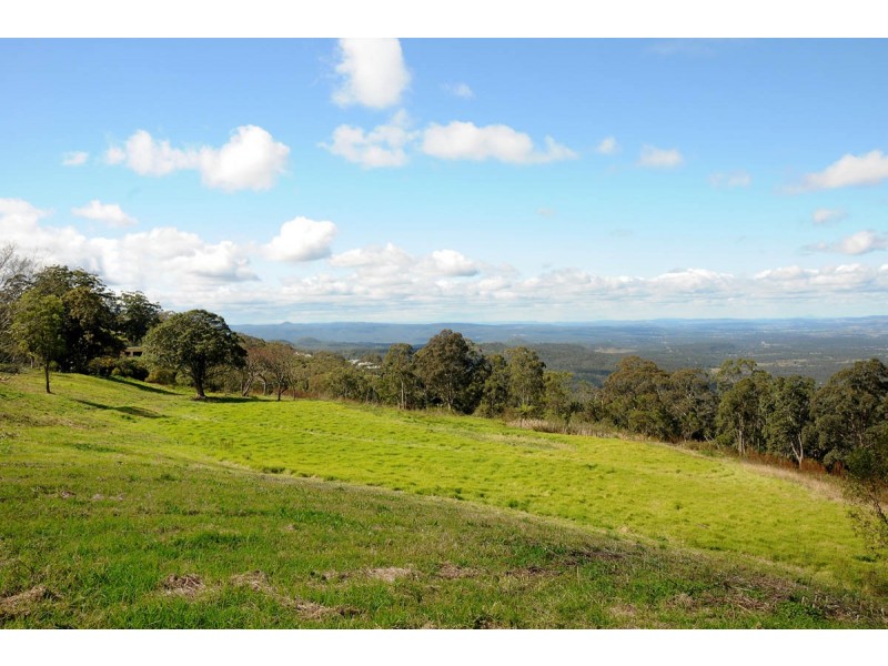 28 New England Highway, Mount Kynoch QLD 4350