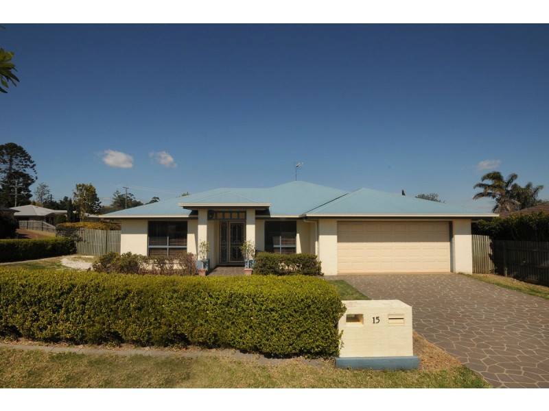 15 Olympus Court, Middle Ridge QLD 4350