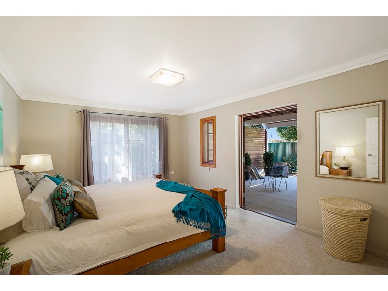 28 Stuart Street, Mount Lofty QLD 4350
