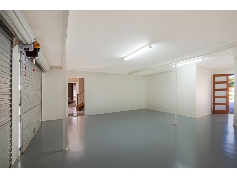 28 Stuart Street, Mount Lofty QLD 4350