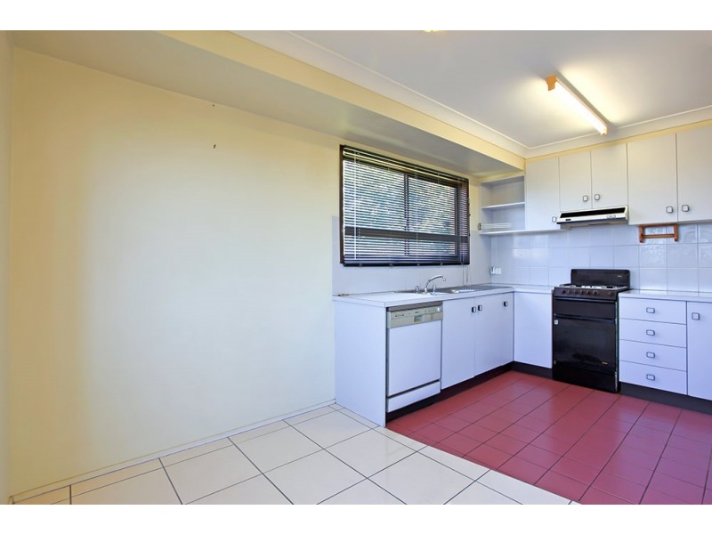 71 Glenvale Road, Newtown QLD 4350