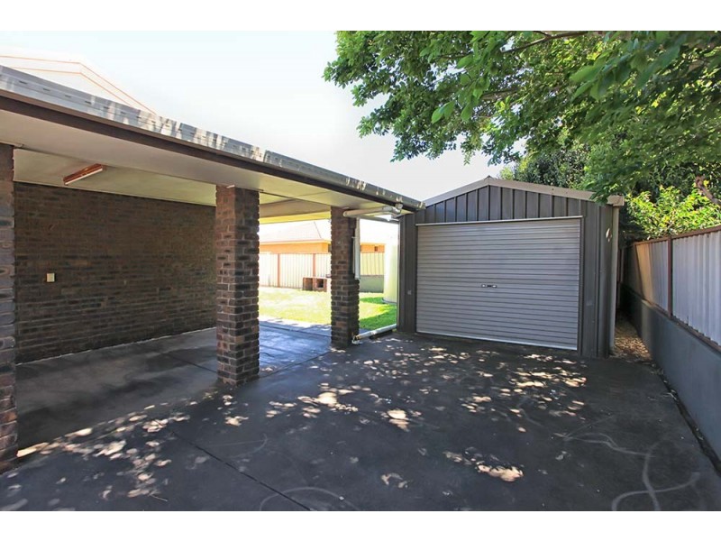 71 Glenvale Road, Newtown QLD 4350