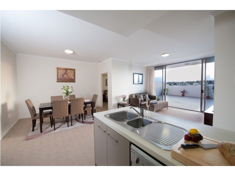 Unit 319/532 Ruthven Street, Toowoomba City QLD 4350