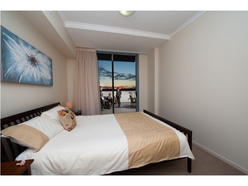 Unit 319/532 Ruthven Street, Toowoomba City QLD 4350