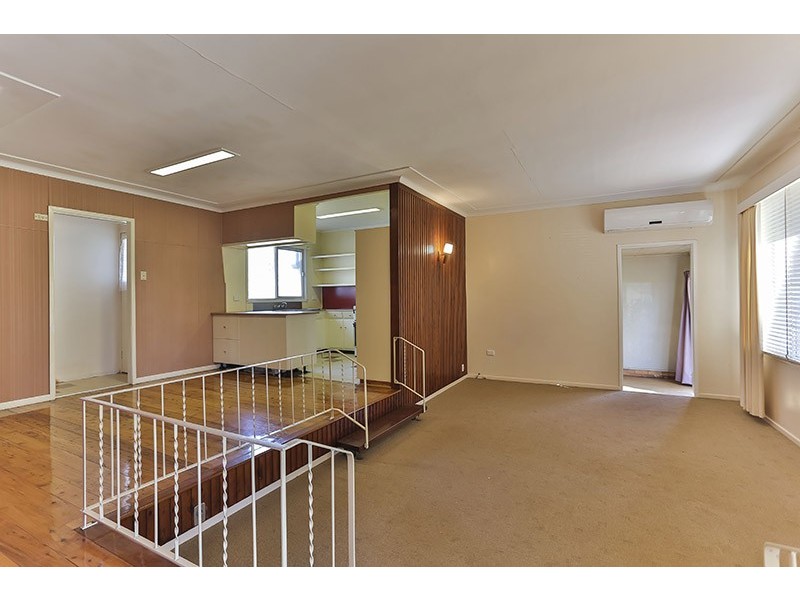 16 Druce Street, Wilsonton QLD 4350