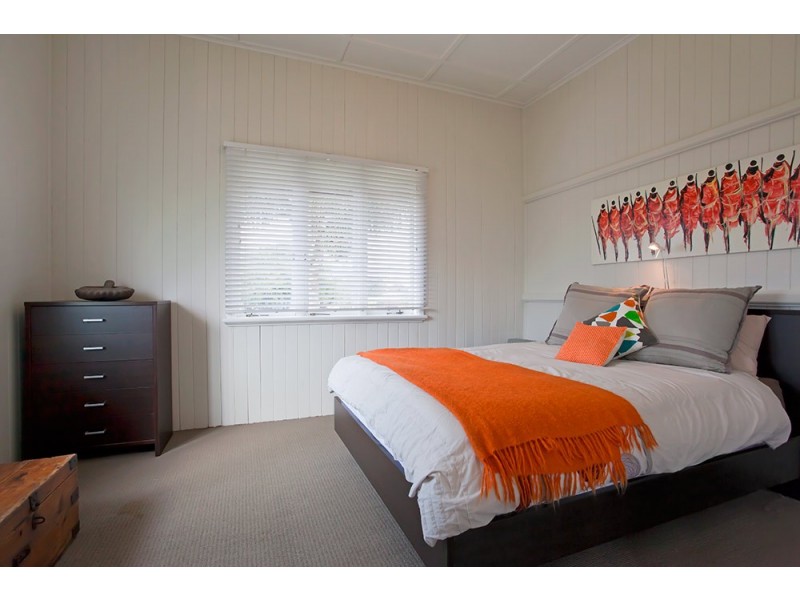 17 Vanity Street, Rockville QLD 4350