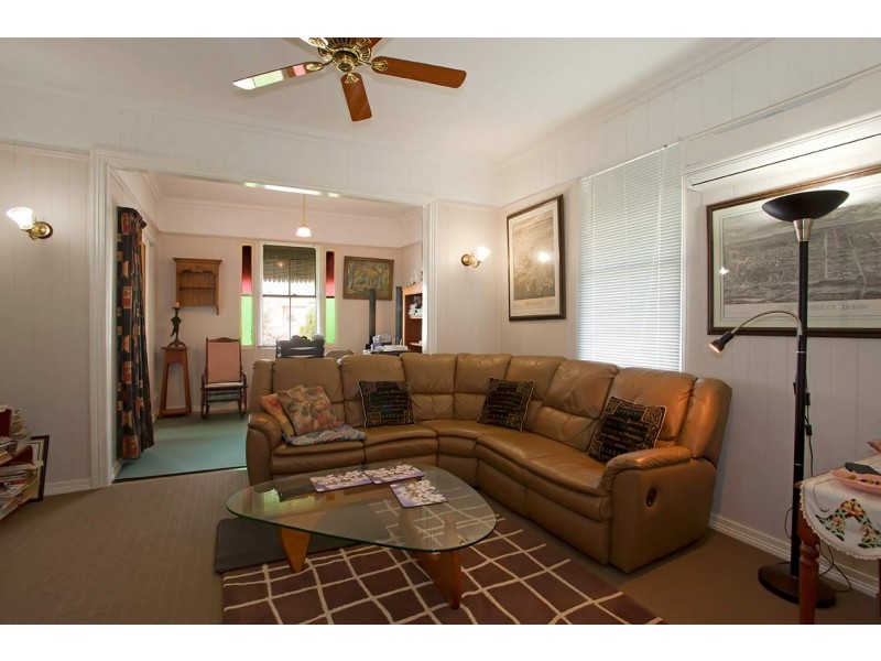 209 Bridge Street, North Toowoomba QLD 4350