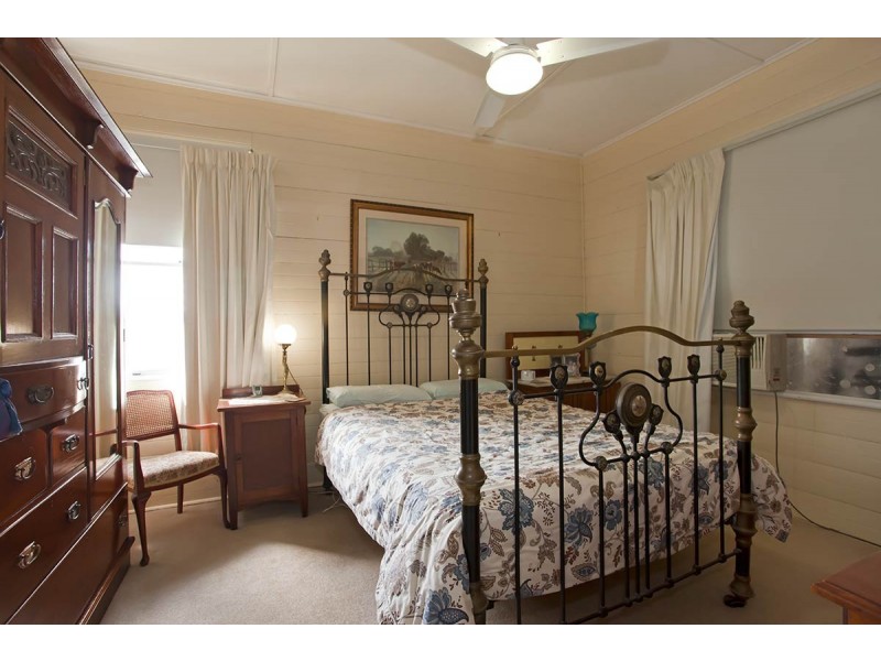 209 Bridge Street, North Toowoomba QLD 4350