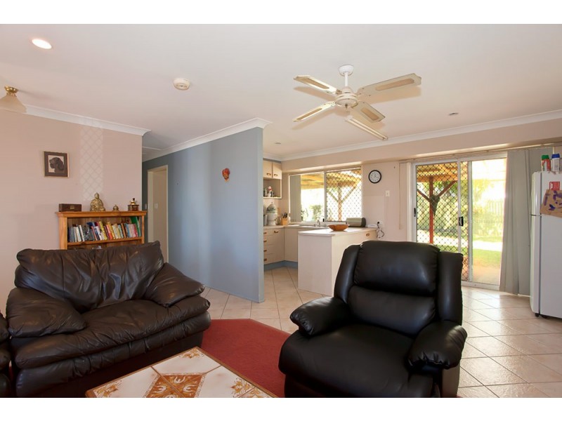 12 Beer Court, Kearneys Spring QLD 4350