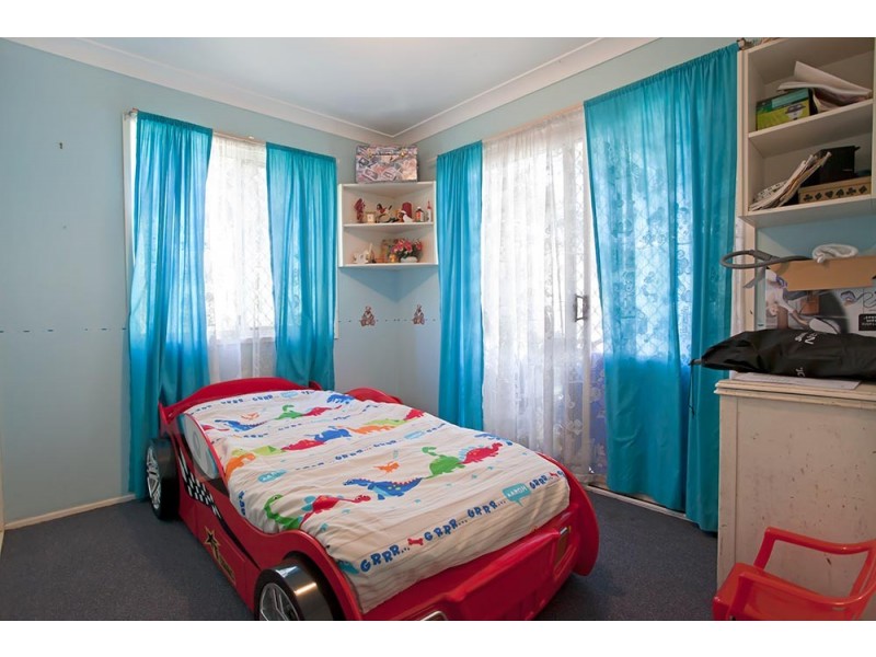 12 Beer Court, Kearneys Spring QLD 4350