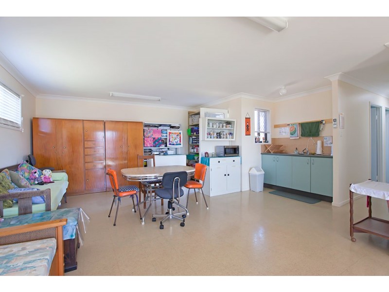 4 Belmore Drive, Withcott QLD 4352