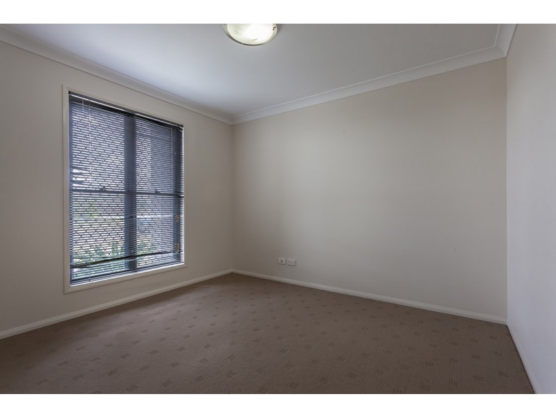 12 Ace Drive, Glenvale QLD 4350