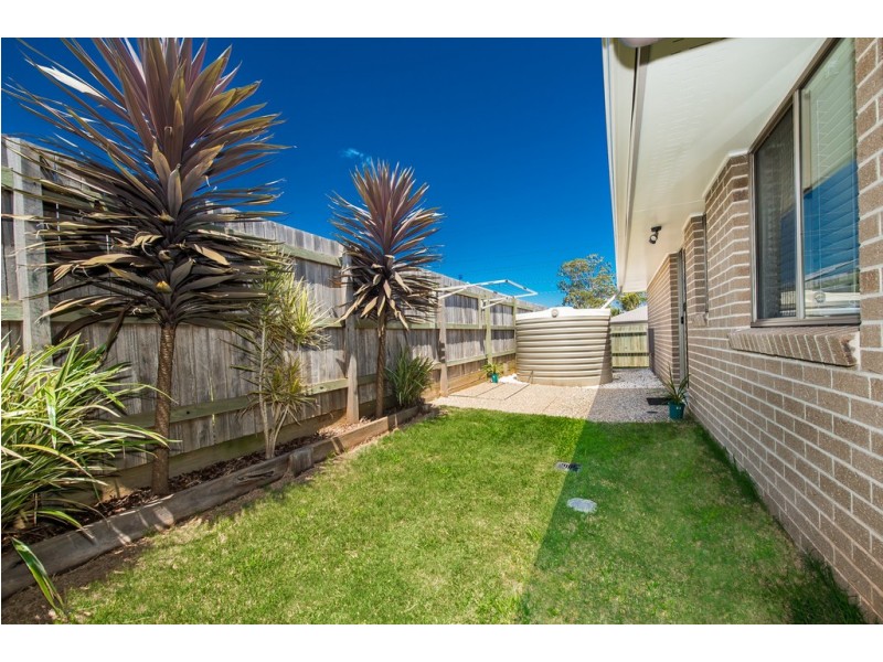 11 Vinnicombe Street, Kearneys Spring QLD 4350