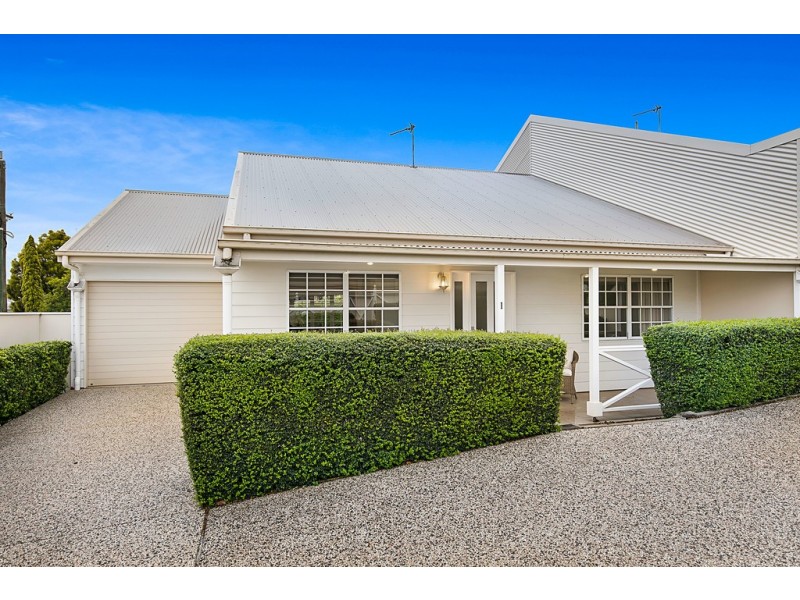 Unit 1/90 Glenvale Road, Harristown QLD 4350