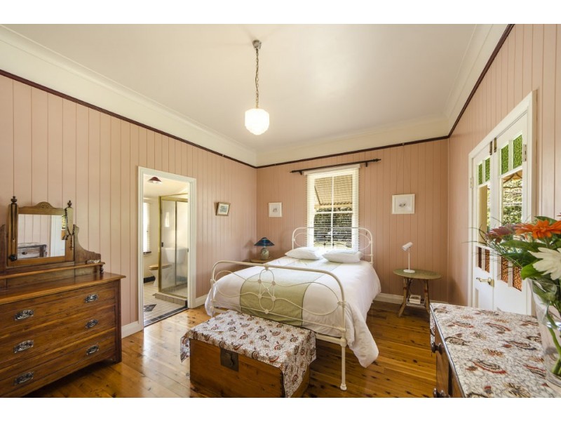 17 Gentle Street, North Toowoomba QLD 4350