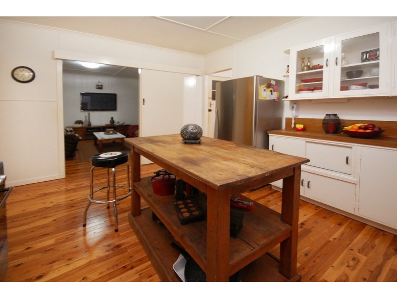 66 Dunne Street, Harristown QLD 4350