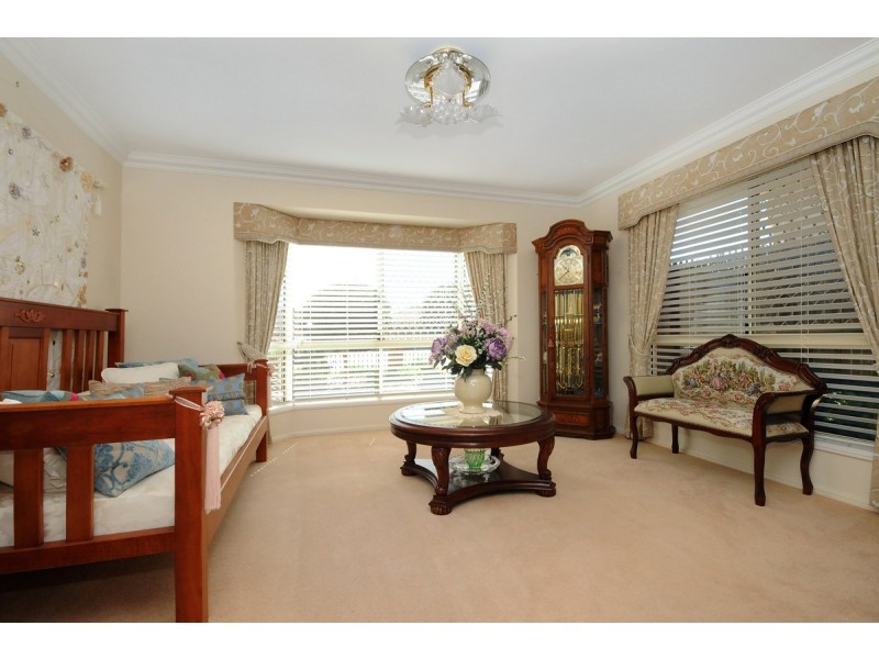 45 Wood Drive, Middle Ridge QLD 4350