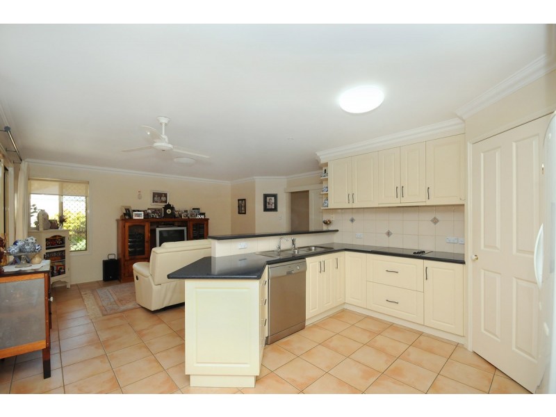 45 Wood Drive, Middle Ridge QLD 4350