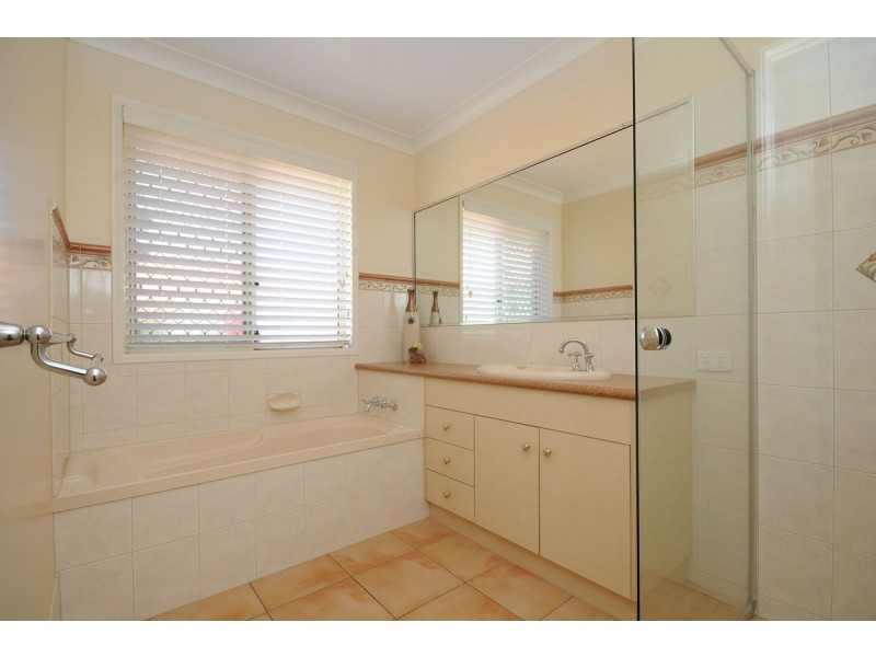 45 Wood Drive, Middle Ridge QLD 4350