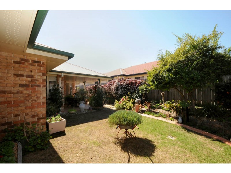 45 Wood Drive, Middle Ridge QLD 4350