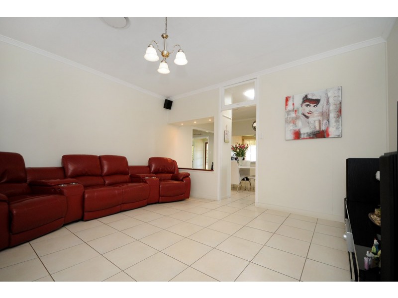 31 West Street, Newtown QLD 4350