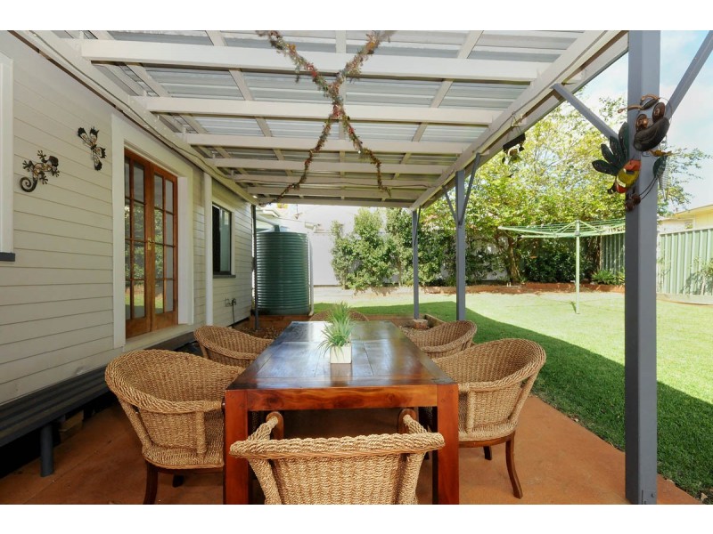 31 West Street, Newtown QLD 4350