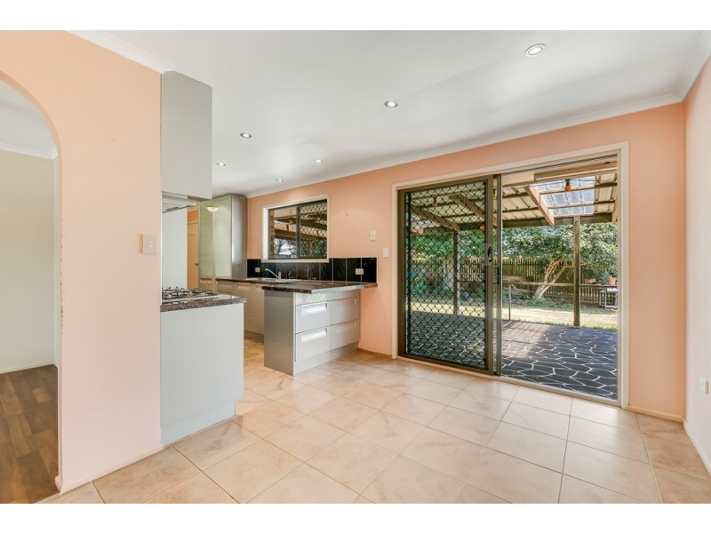 6 Kingsford Smith Drive, Wilsonton QLD 4350