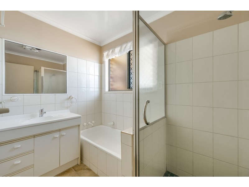 6 Kingsford Smith Drive, Wilsonton QLD 4350