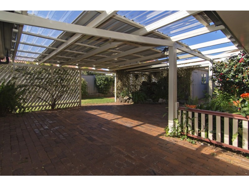 8 Jull Drive, Centenary Heights QLD 4350