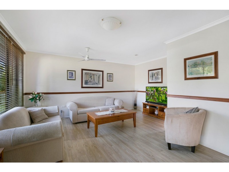 16 Melita Crescent, Wilsonton Heights QLD 4350