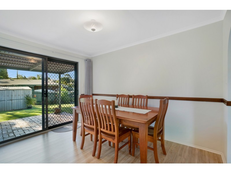16 Melita Crescent, Wilsonton Heights QLD 4350