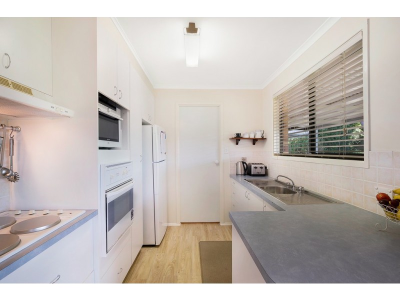 16 Melita Crescent, Wilsonton Heights QLD 4350