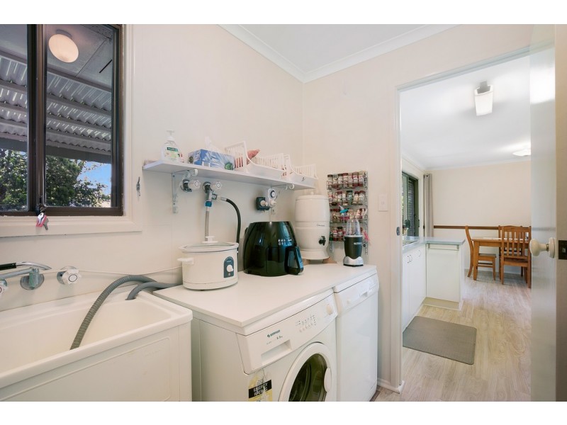 16 Melita Crescent, Wilsonton Heights QLD 4350