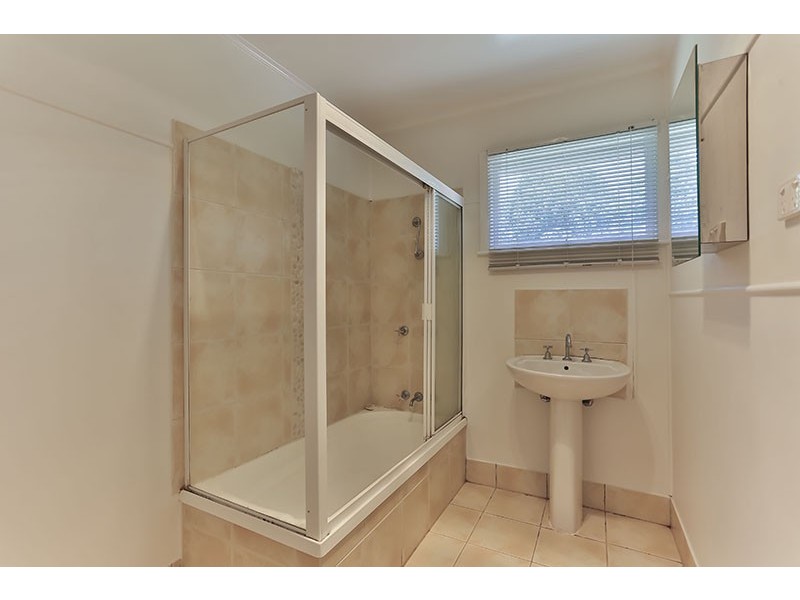 21 McCafferty Street, Wilsonton QLD 4350