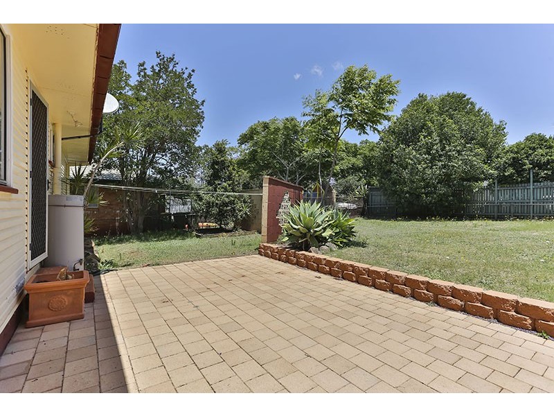 21 McCafferty Street, Wilsonton QLD 4350
