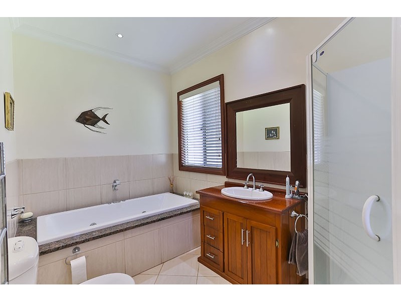 4 Garde Street, Centenary Heights QLD 4350