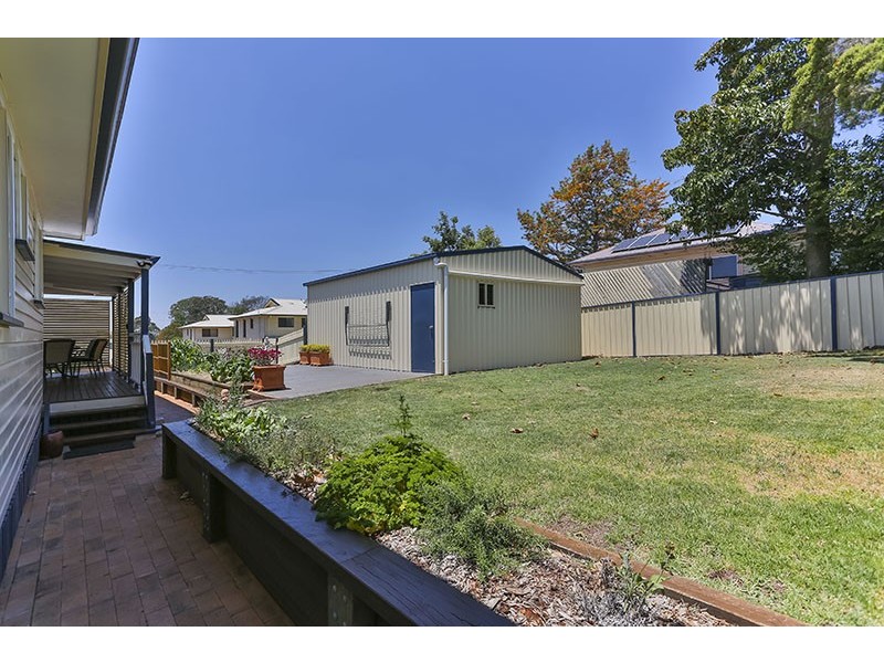 4 Garde Street, Centenary Heights QLD 4350