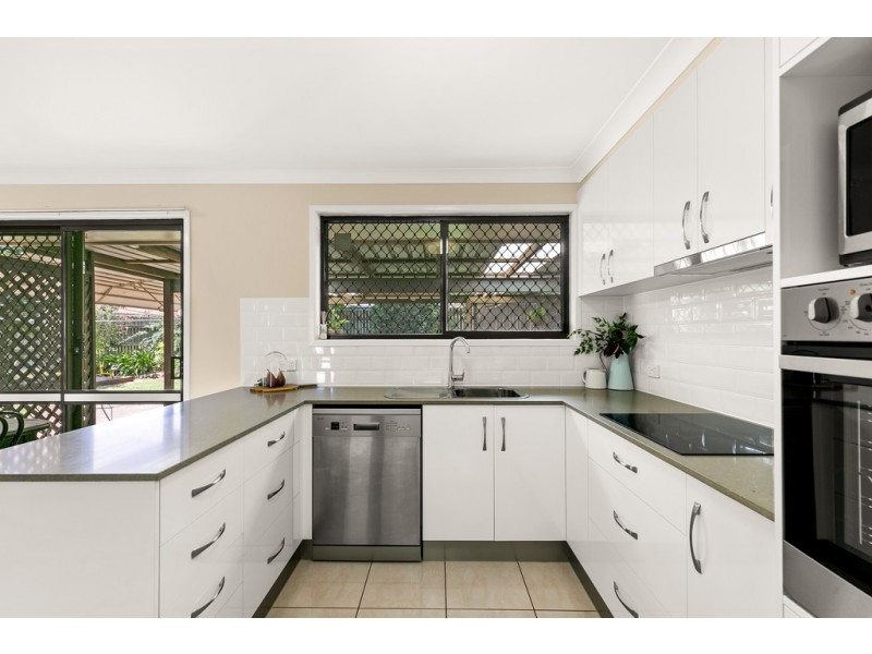 29 Kingsford Smith Drive, Wilsonton QLD 4350