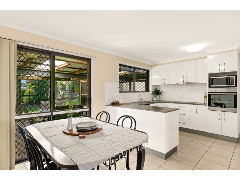 29 Kingsford Smith Drive, Wilsonton QLD 4350