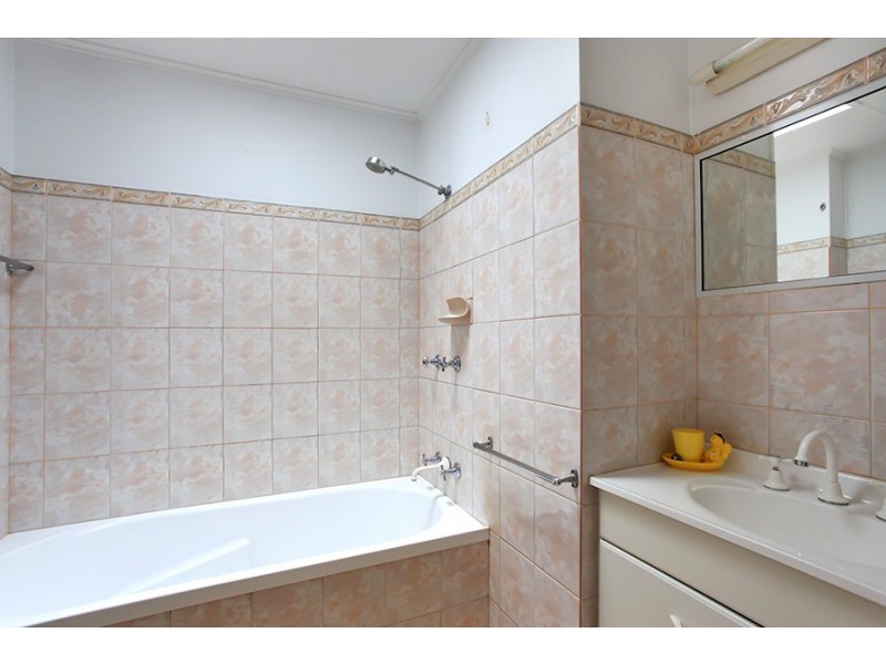 138 Hill Street, Newtown QLD 4350