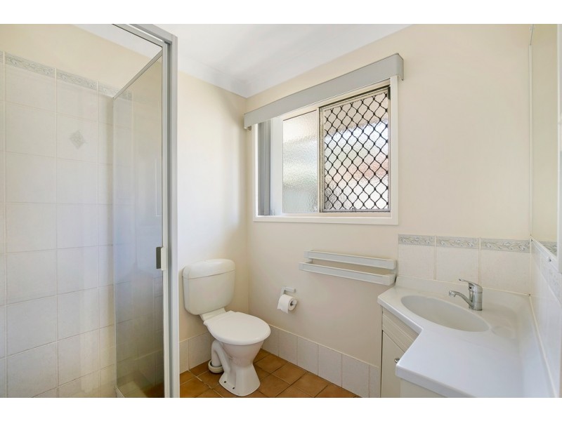 2 Sweetapple Crescent, Centenary Heights QLD 4350