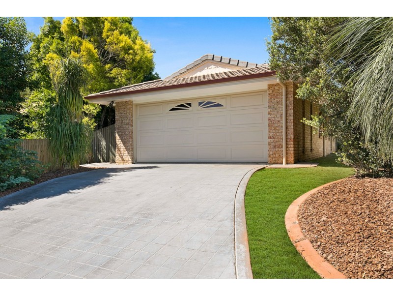 2 Sweetapple Crescent, Centenary Heights QLD 4350