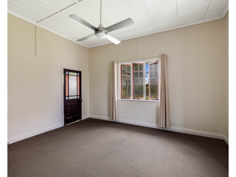 5 Buckland Street, Harristown QLD 4350