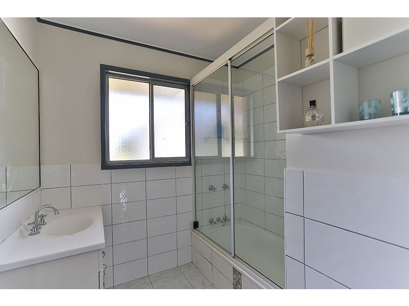 22 Quelch Street, Rockville QLD 4350