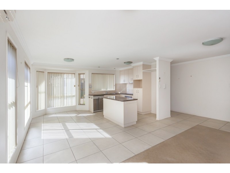 Unit 7/381 Greenwattle Street, Wilsonton QLD 4350