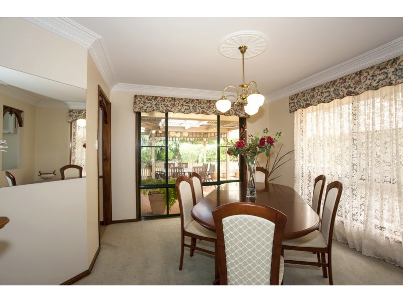 196 Stenner Street, Middle Ridge QLD 4350