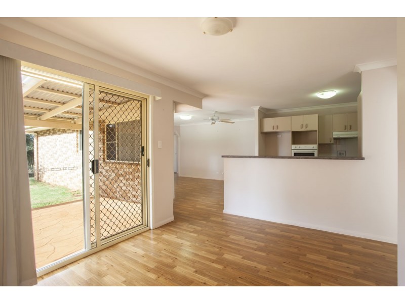 9 Maggie Court, Middle Ridge QLD 4350