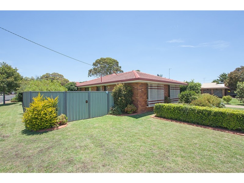 29 Maplewood Drive, Darling Heights QLD 4350