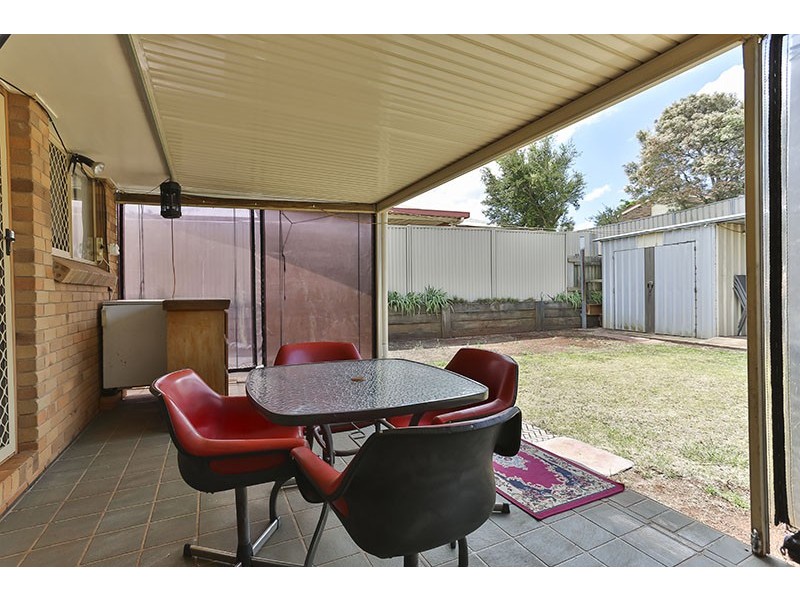 19 Armstrong Street, Wilsonton QLD 4350
