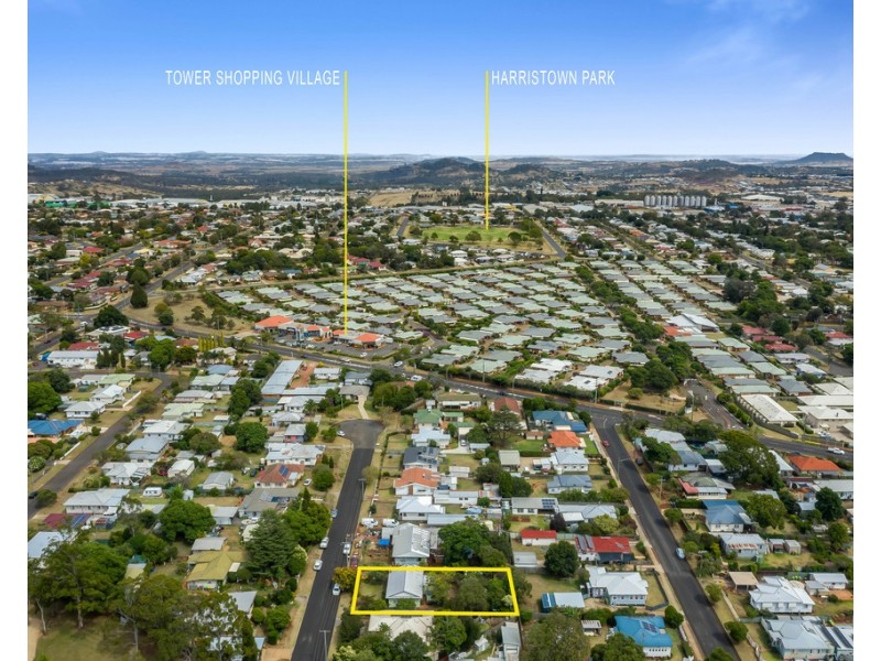 11 Stehn Street, Harristown QLD 4350